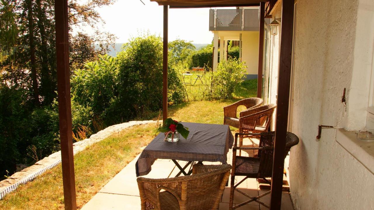 Sonnige 2-Zimmer Wohnung Mit Terrasse Und Garten Nagold Exterior photo
